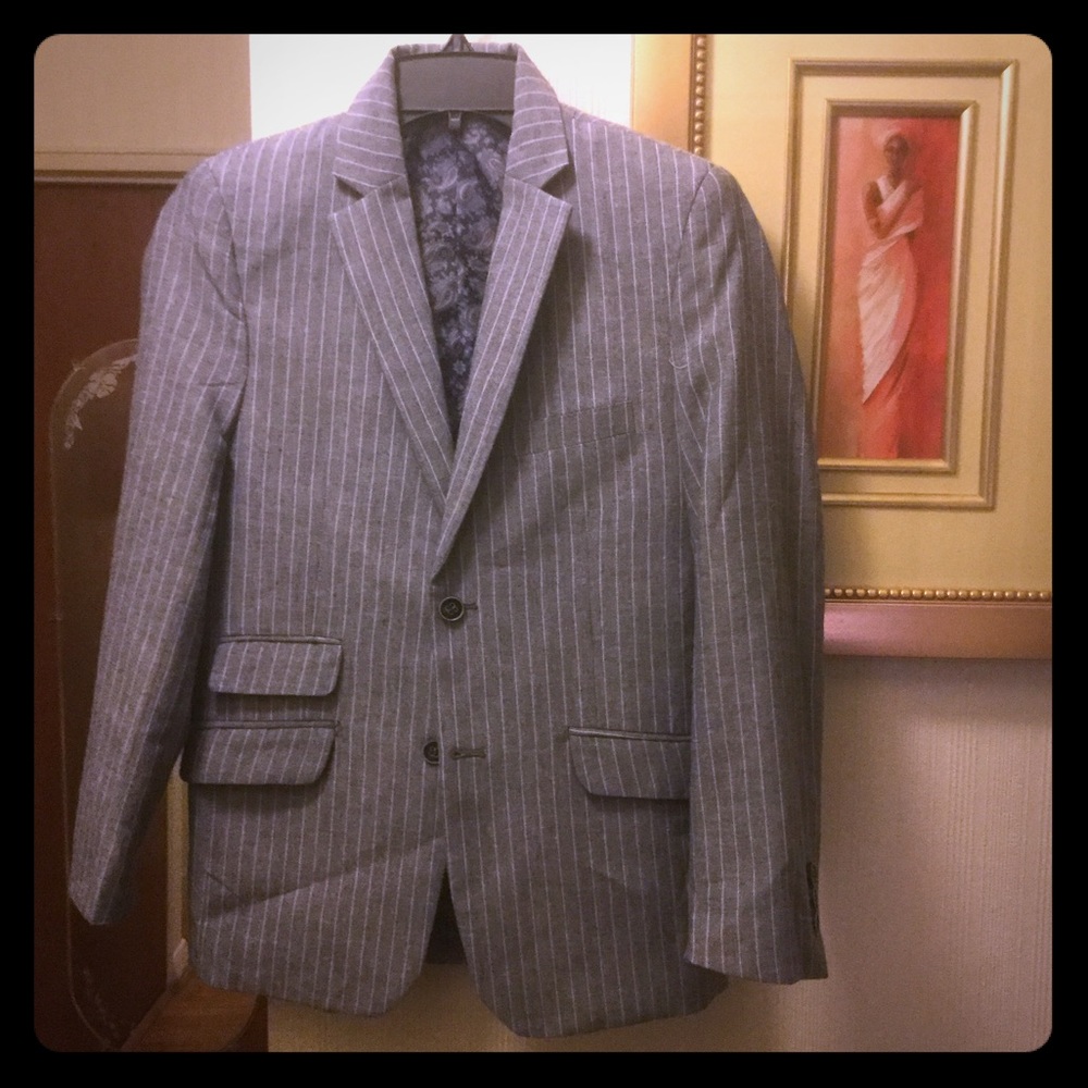 A JAMES MORGAN BOY’S GRAY PIN STRIP SPORTS JACKET